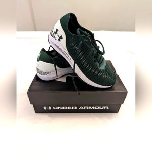 Under Armour Team HOVR Sonic 4 running shoes